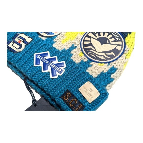 Scotch & Soda S Chunky Knit Beanie with Badges - Picture 4 of 6